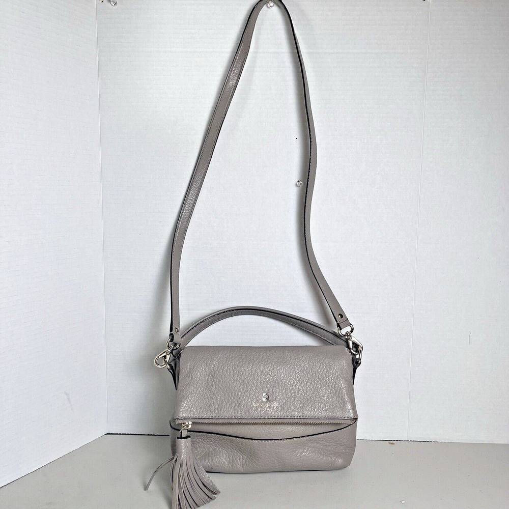 Kate Spade Leila Women's Grey Pebbled Leather Zip Crossbody Purse W/Tassel - Picture 2 of 16